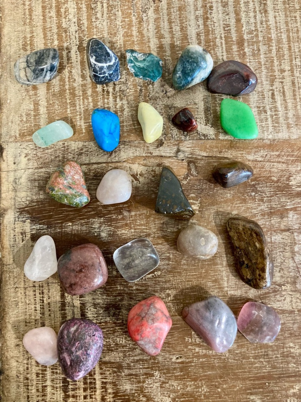 Lot of 24 Pieces Polished Rocks - Instant Rock Collection - Picture 8 of 14